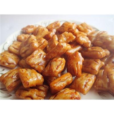 comprar Petiscos doces saudáveis crocantes deliciosos dos biscoitos doces e salgados do arroz online manufacture