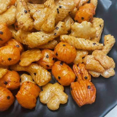 comprar Biscoitos ocasionais deliciosos salgados importados japoneses do arroz do petisco online manufacture