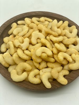 comprar Os compradores OEM adoram nossos deliciosos lanches de arroz crocante feitos com grãos premium para lanches saudáveis online manufacture